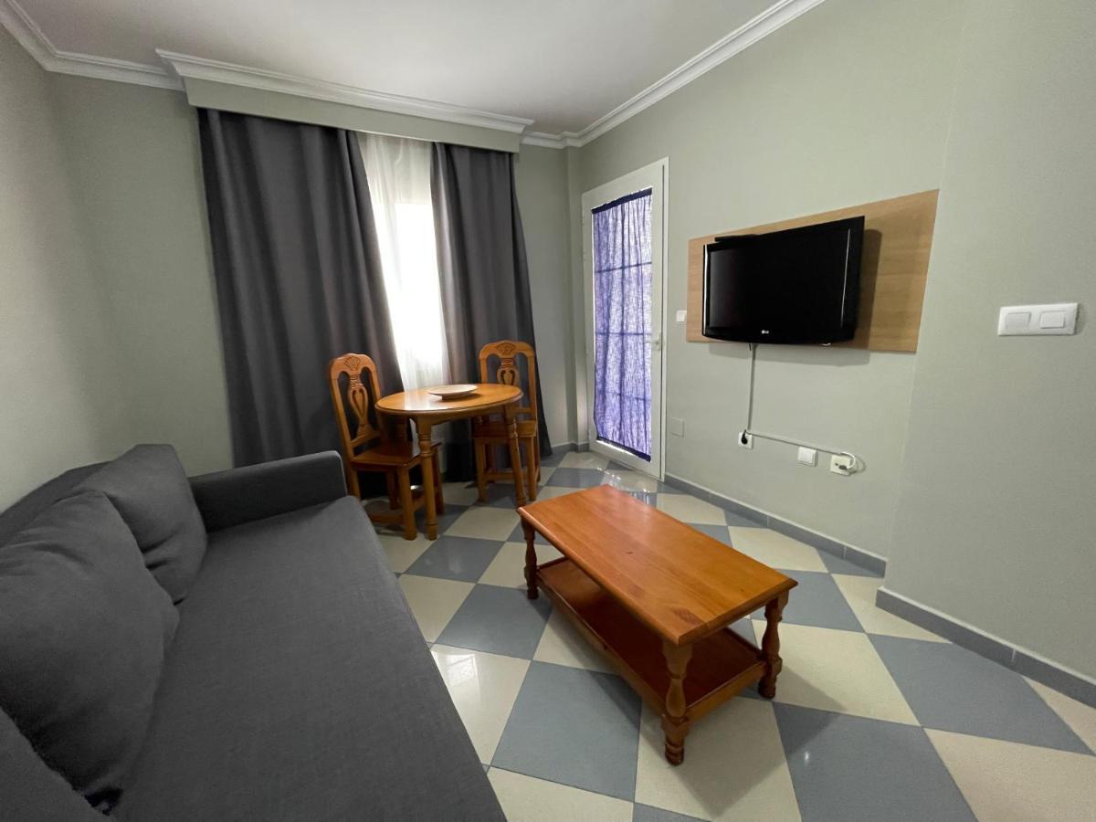 Apartamentos Nina De Oro Torremolinos Luaran gambar