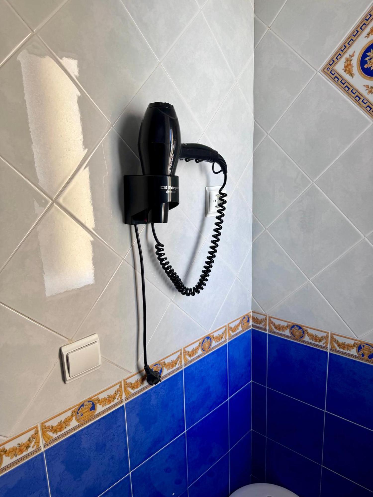 Apartamentos Nina De Oro Torremolinos Luaran gambar