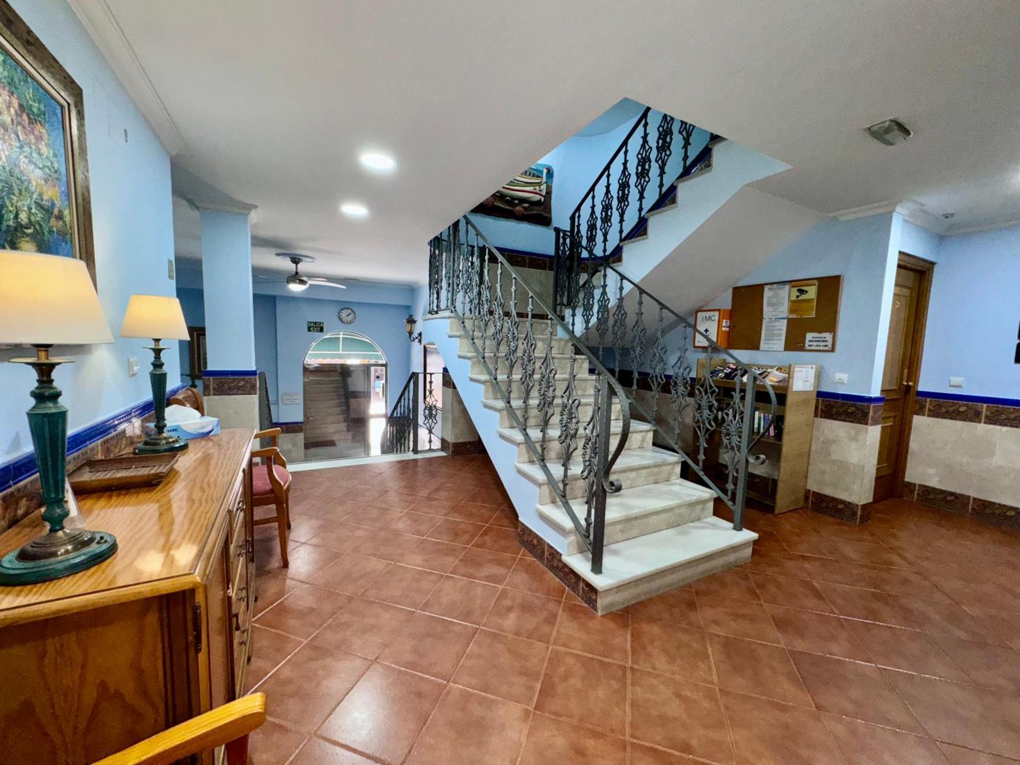 Apartamentos Nina De Oro Torremolinos Luaran gambar