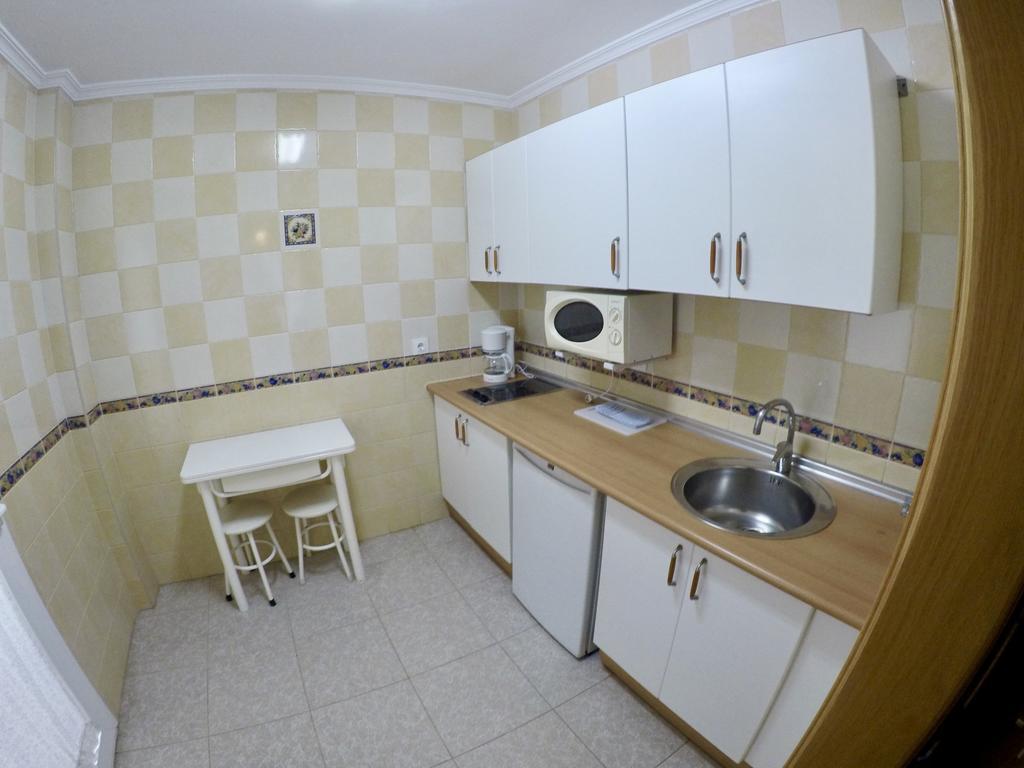 Apartamentos Nina De Oro Torremolinos Luaran gambar