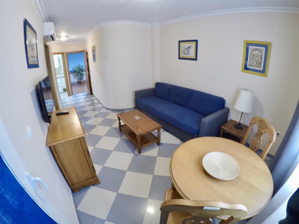 Apartamentos Nina De Oro Torremolinos Luaran gambar